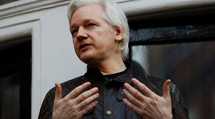 Assange seeks encrypted Twitter alternative