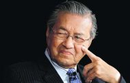 Mahathir sworn in as Malaysia prime minister