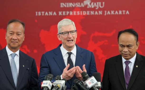 Apple CEO meets Indonesia leader to talk investments